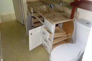 30 Oakland Hills Ct, Rotonda West, FL 33947 - Photo 13