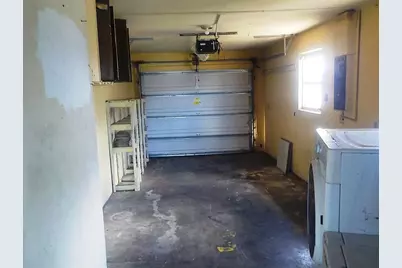 30 Oakland Hills Court, Rotonda West, FL 33947 - Photo 11