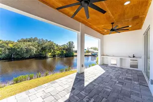 576 McDill Dr, Port Charlotte, FL 33953 - Photo 43