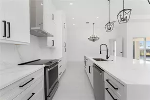 576 McDill Dr, Port Charlotte, FL 33953 - Photo 15