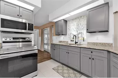 625 Ennis Terrace NW, Port Charlotte, FL 33952 - Photo 9