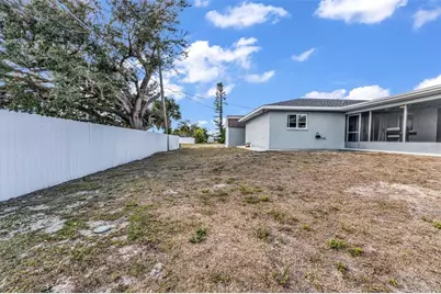 625 Ennis Terrace NW, Port Charlotte, FL 33952 - Photo 35