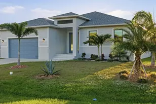 149 Long Meadow Ln, Rotonda West, FL 33947 - Photo 1