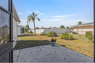 8250 Pickwick Road, North Port, FL 34287 - Photo 31