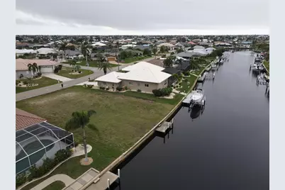 916 Via Tripoli, Punta Gorda, FL 33950 - Photo 5