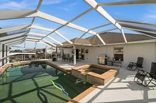 121 NE 11th Terrace, Cape Coral, FL 33909 - Photo 27