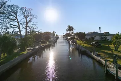 1940 Pennsylvania Avenue, Englewood, FL 34224 - Photo 49