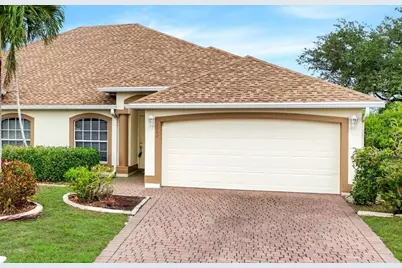 1002 SE 13th Avenue, Cape Coral, FL 33990 - Photo 1