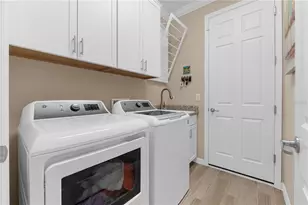 15920 Leaning Pine Ln, Punta Gorda, FL 33982 - Photo 9