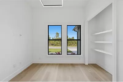 15360 Hennipen Circle, Port Charlotte, FL 33981 - Photo 7