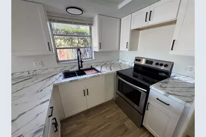 500 Via Tripoli #2, Punta Gorda, FL 33950 - Photo 3