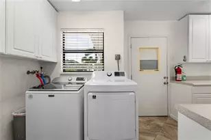 136 Creek Dr SE, Port Charlotte, FL 33952 - Photo 59