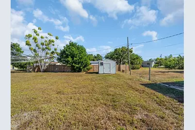 151 Emmett Avenue NE, Port Charlotte, FL 33952 - Photo 7