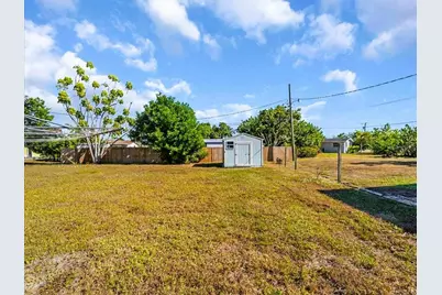 151 Emmett Avenue NE, Port Charlotte, FL 33952 - Photo 5
