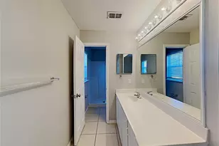 364 Chelmsford Ct, Kissimmee, FL 34758 - Photo 11