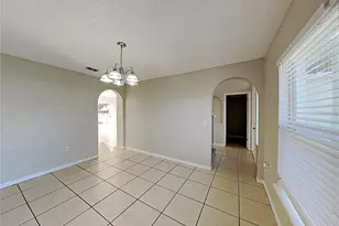 364 Chelmsford Ct, Kissimmee, FL 34758 - Photo 3