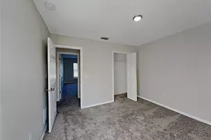 364 Chelmsford Ct, Kissimmee, FL 34758 - Photo 13