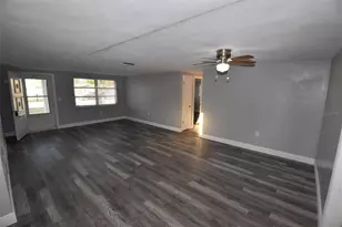 7300 Embassy Blvd, Port Richey, FL 34668 - Photo 5