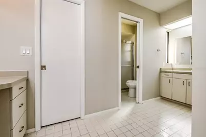 6215 65th Pl E, Palmetto, FL 34221 - Photo 11