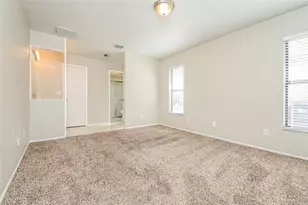 6215 65th Pl E, Palmetto, FL 34221 - Photo 9