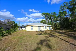 8221 Larrimore Ave, North Port, FL 34291 - Photo 17