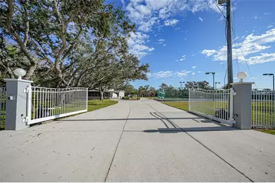 1931 Bayshore Drive, Englewood, FL 34223 - Photo 73