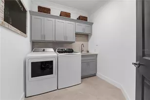 16594 Ridgeview Cir, Punta Gorda, FL 33982 - Photo 11