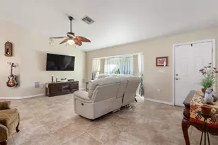 31 Ramblewood St, Port Charlotte, FL 33953 - Photo 5