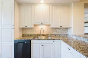 255 West End Dr, Punta Gorda, FL 33950 - Photo 11