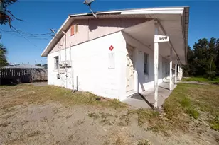 1600 NE Floridian Cir, Arcadia, FL 34266 - Photo 3