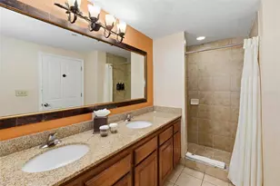 12544 Floridays Resort Dr, Orlando, FL 32821 - Photo 23
