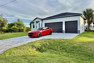 13435 Bouvardia Ln, Port Charlotte, FL 33981 - Photo 31