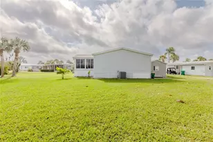 2100 Kings Hwy, Port Charlotte, FL 33980 - Photo 7
