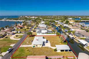 1447 Lemon Bay Dr, Englewood, FL 34223 - Photo 69