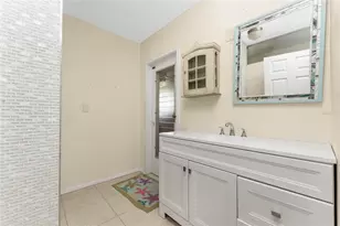 1447 Lemon Bay Dr, Englewood, FL 34223 - Photo 29