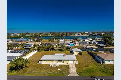 1447 Lemon Bay Drive, Englewood, FL 34223 - Photo 55