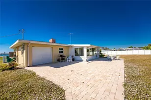 1447 Lemon Bay Dr, Englewood, FL 34223 - Photo 41