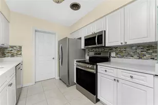 1447 Lemon Bay Dr, Englewood, FL 34223 - Photo 17
