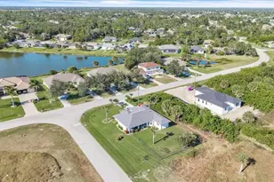 495 Sweetwater Dr, Rotonda West, FL 33947 - Photo 57