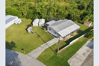 27930 Leatherwood Circle, Punta Gorda, FL 33950 - Photo 33