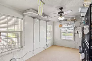 27930 Leatherwood Cir, Punta Gorda, FL 33950 - Photo 21