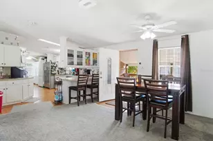 27930 Leatherwood Cir, Punta Gorda, FL 33950 - Photo 5