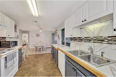 4555 McKibben Drive, North Port, FL 34287 - Photo 15