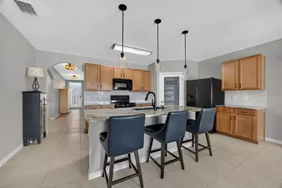 28202 Arrowhead Circle, Punta Gorda, FL 33982 - Photo 5