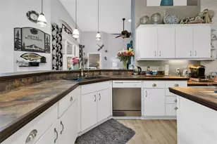 1644 Palace Ct, Punta Gorda, FL 33980 - Photo 13