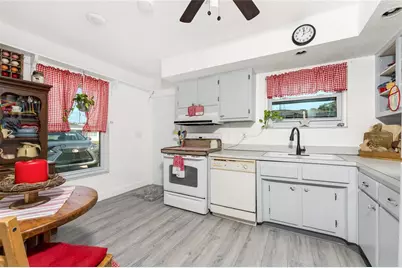 8123 Herbison Avenue, North Port, FL 34287 - Photo 7