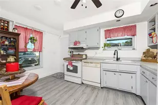 8123 Herbison Ave, North Port, FL 34287 - Photo 7