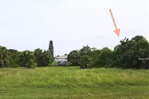 18694 Arapahoe Cir, Port Charlotte, FL 33948 - Photo 1