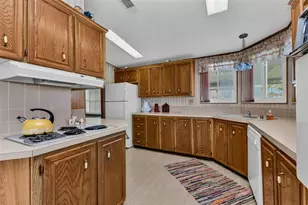 415 Tarde Logo Cir, North Port, FL 34287 - Photo 11