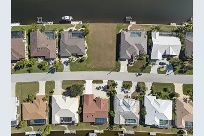 3938 San Pietro Court, Punta Gorda, FL 33950 - Photo 3